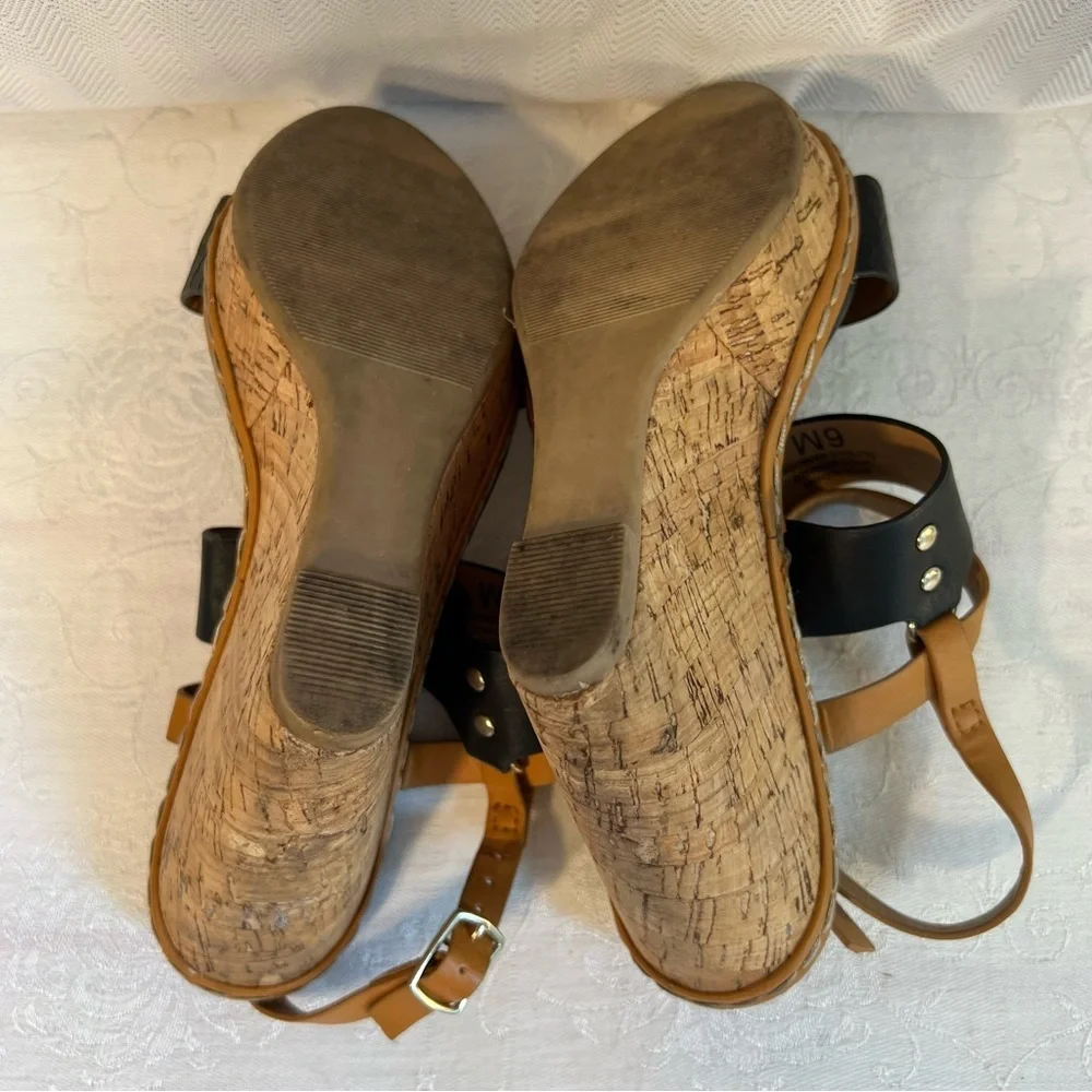 Coconuts by Matisse Black & Tan Wedge Strap Vegan Sandals 6M